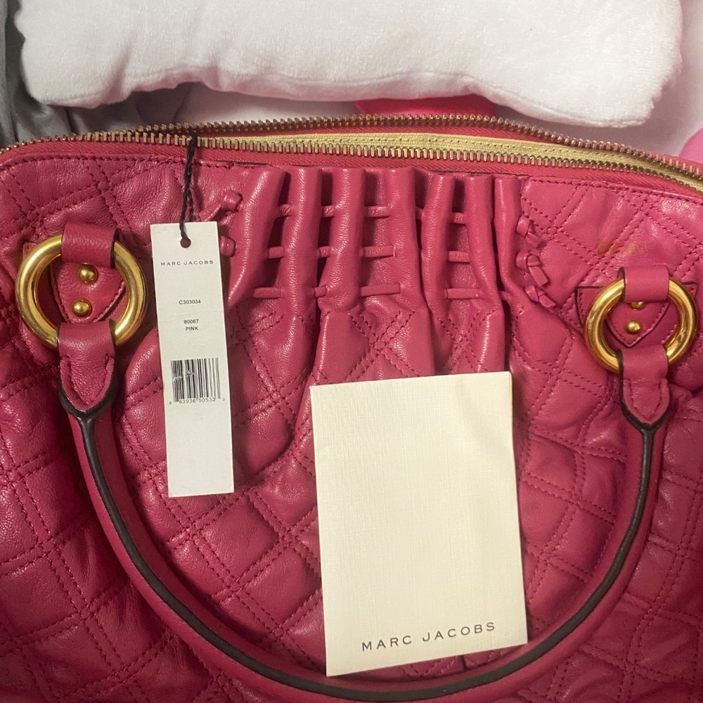 Marc Jacobs hot pink purse - Picture 6 of 7